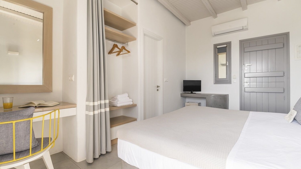 Photo of Bedroom in Paros