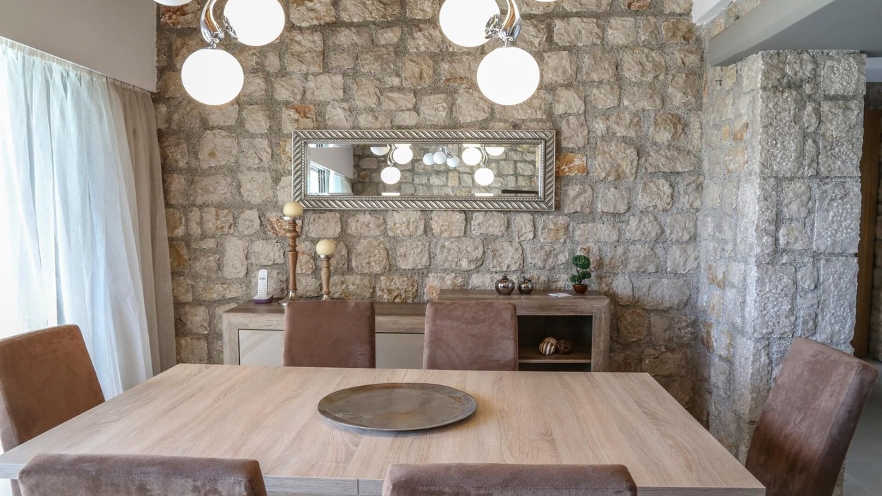 Photo of Others in Pefkos