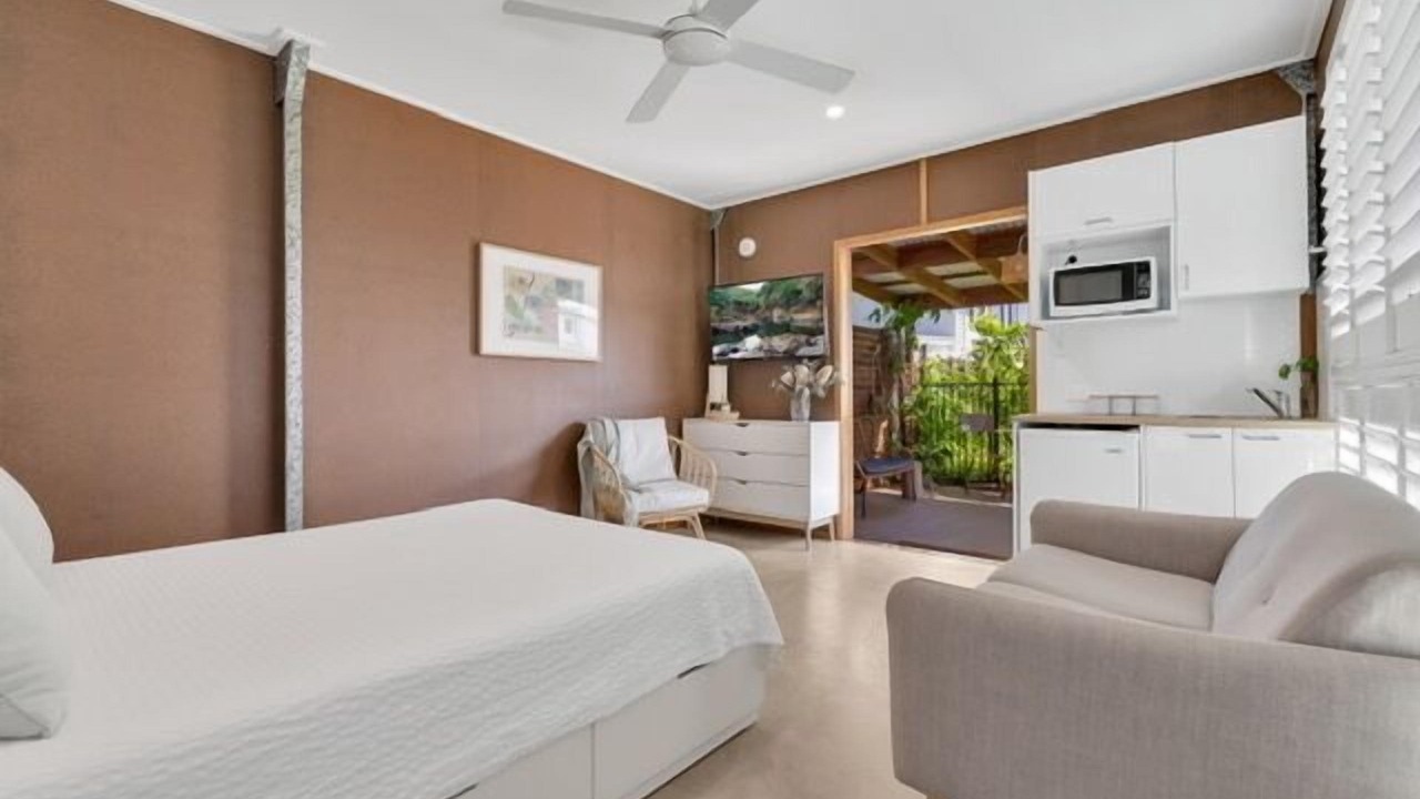 Photo of Bedroom in Moffat Beach