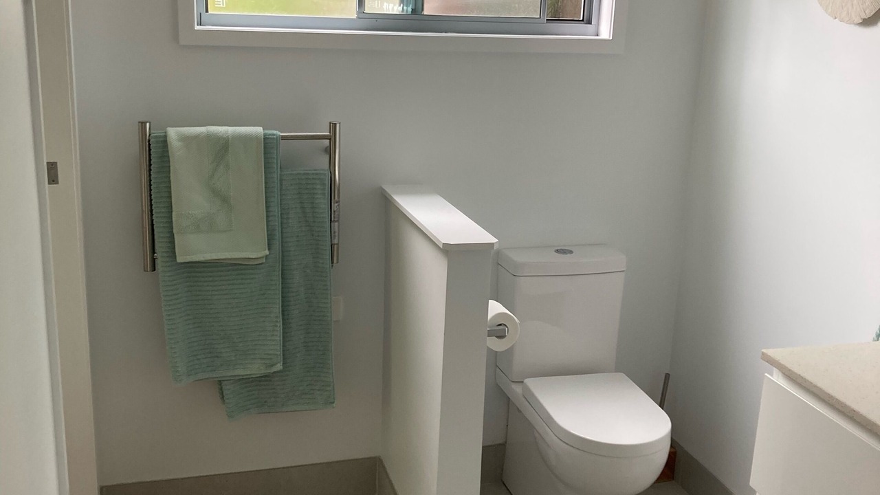 Photo of Bathroom in Moffat Beach