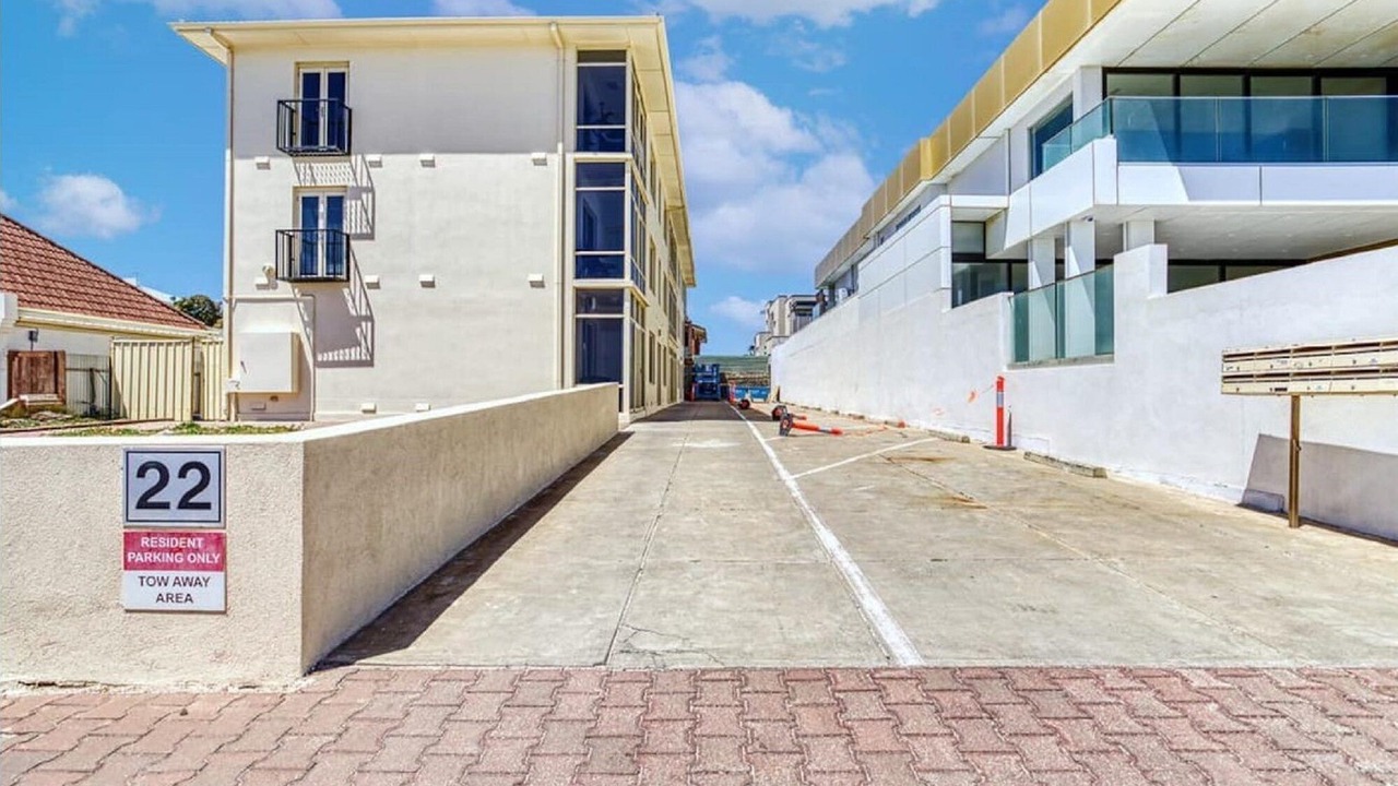 Photo of Outdoor in Glenelg North