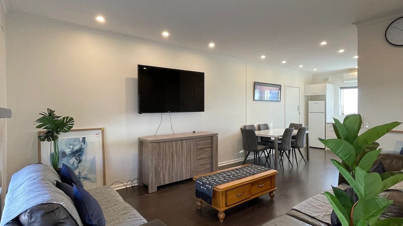 Photo of Livingroom in Glenelg North