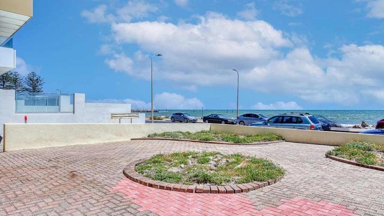 Photo of Outdoor in Glenelg North