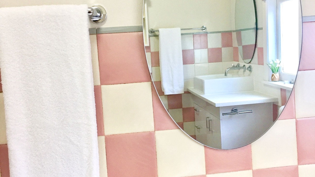 Photo of Bathroom in Bell Park
