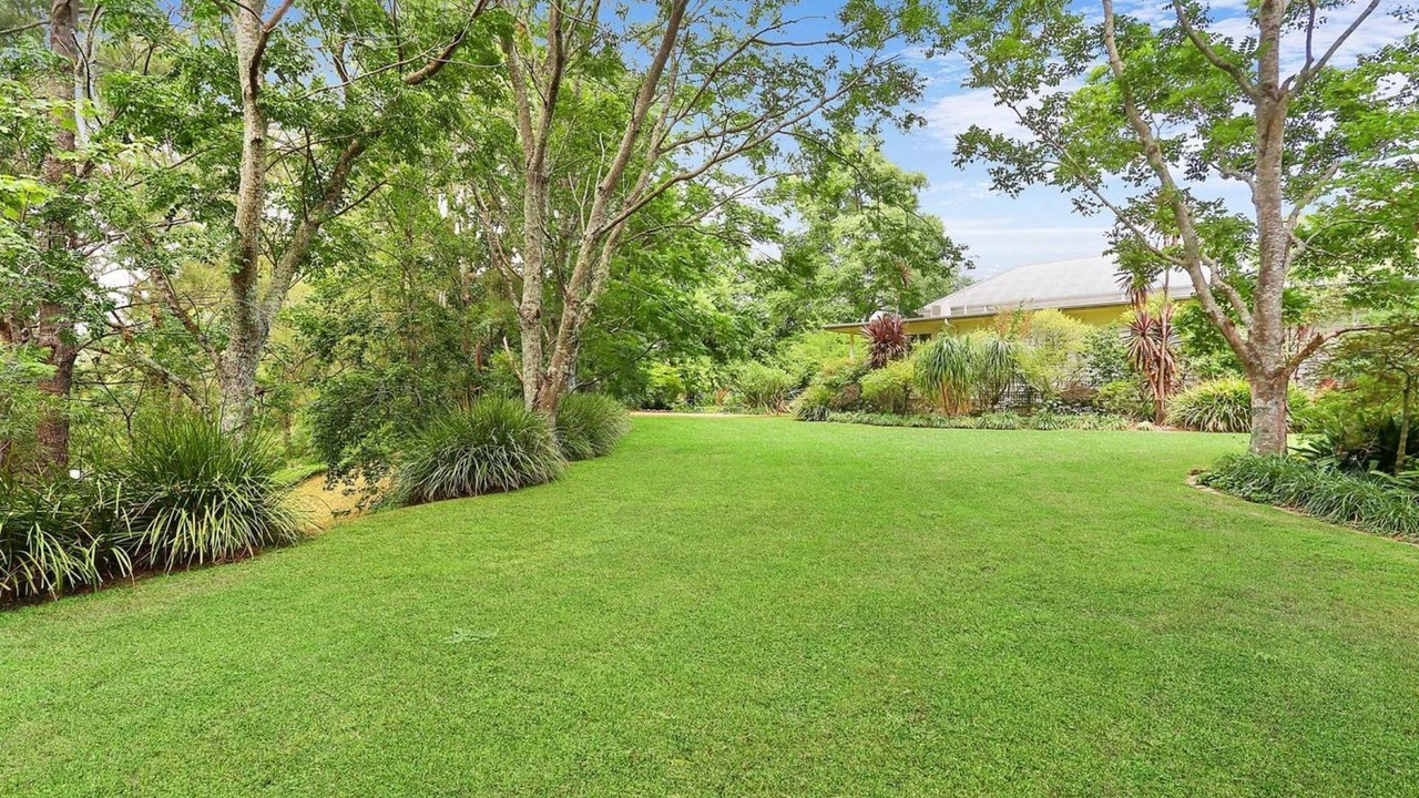 Photo of Outdoor in Berry