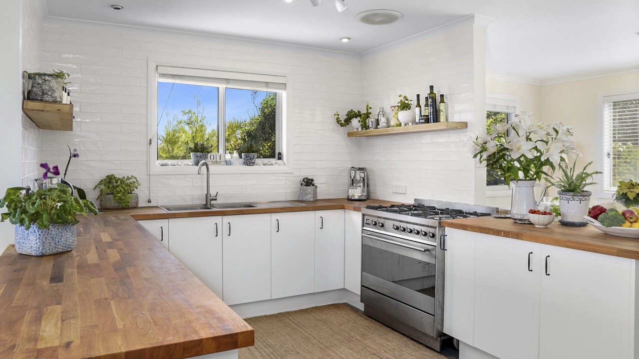 Photo of Kitchen in Manyana