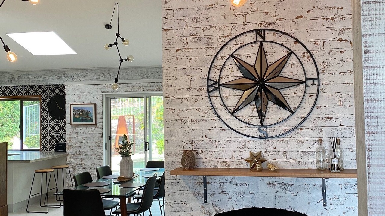 Photo of Livingroom in Forresters Beach