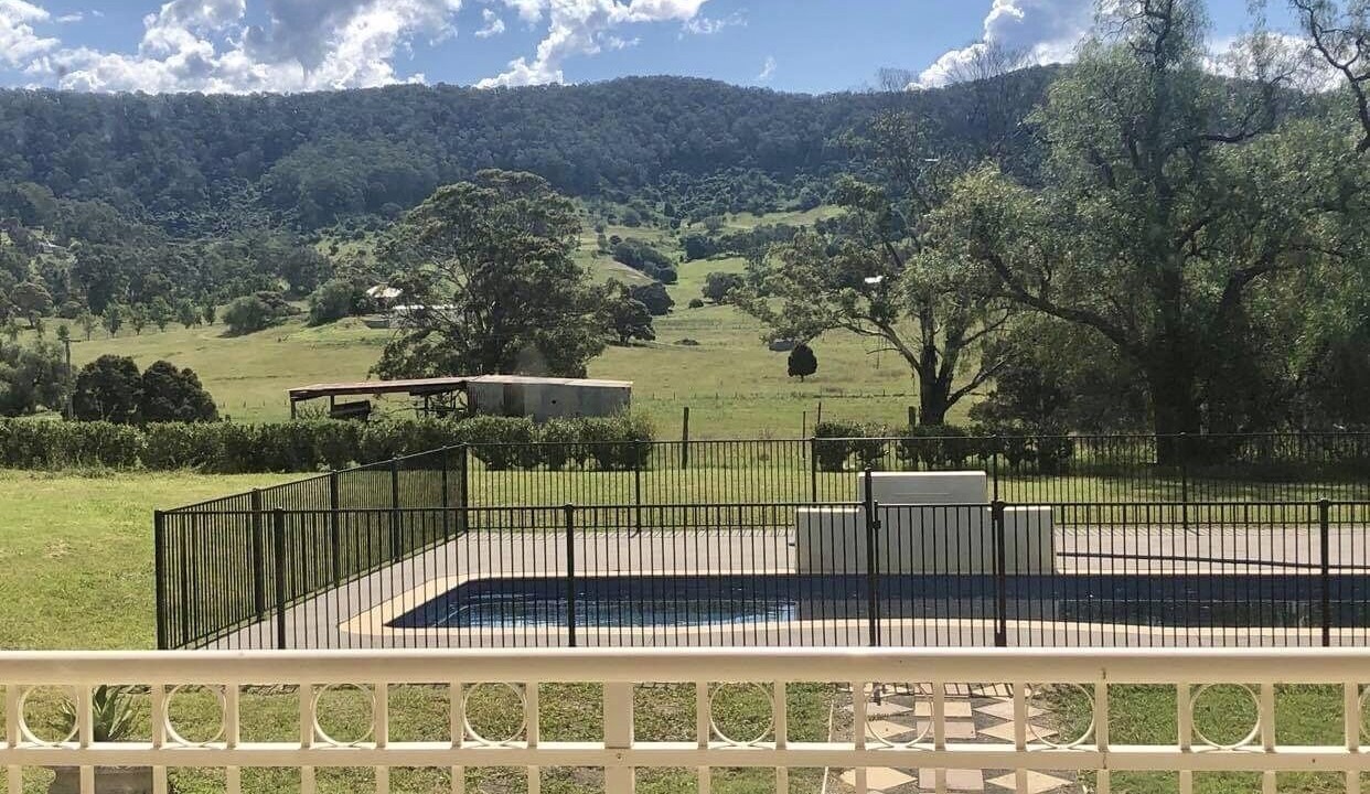 Photo of Outdoor in Bellbird