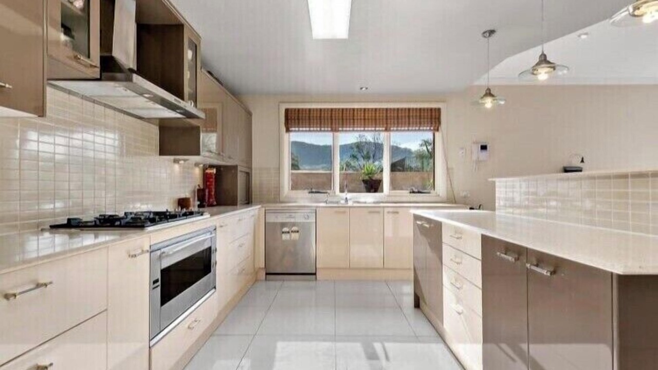Photo of Others in Bellbird