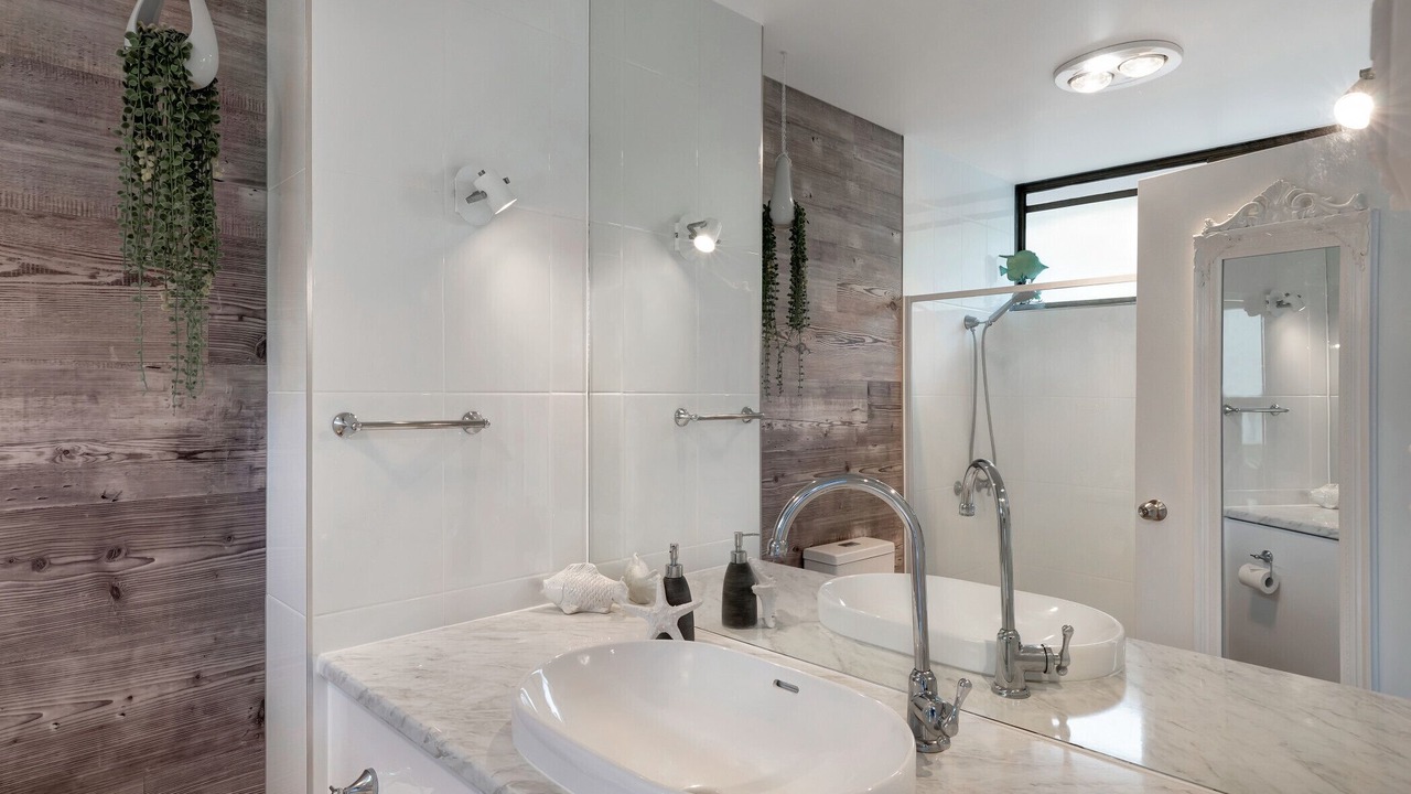 Photo of Bathroom in Airlie Beach