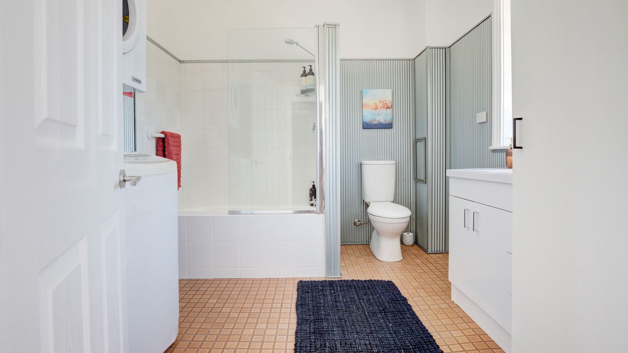 Photo of Bathroom in Central Mudgee
