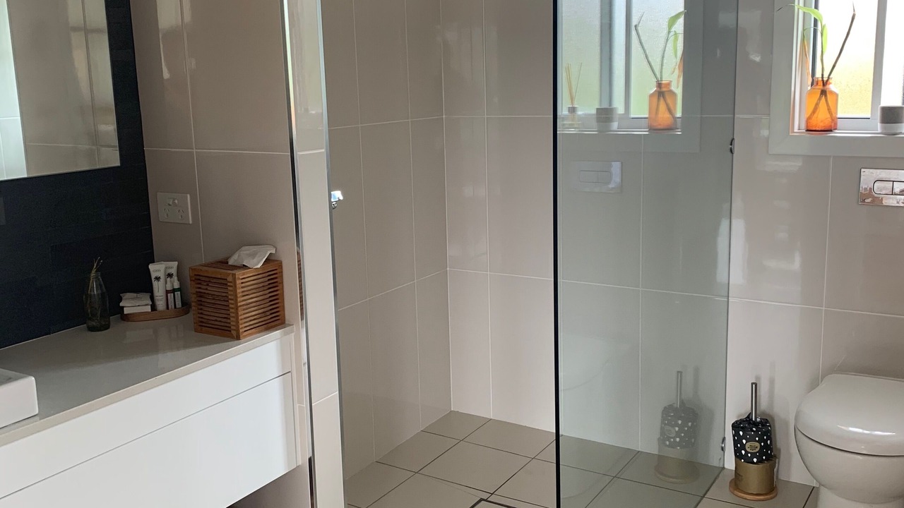 Photo of Bathroom in Emerald Beach