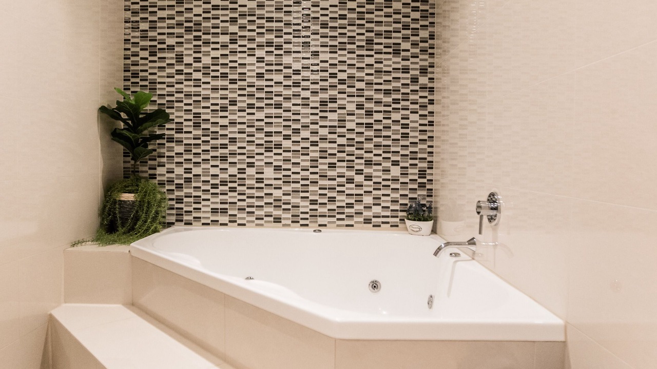 Photo of Bathroom in The Entrance