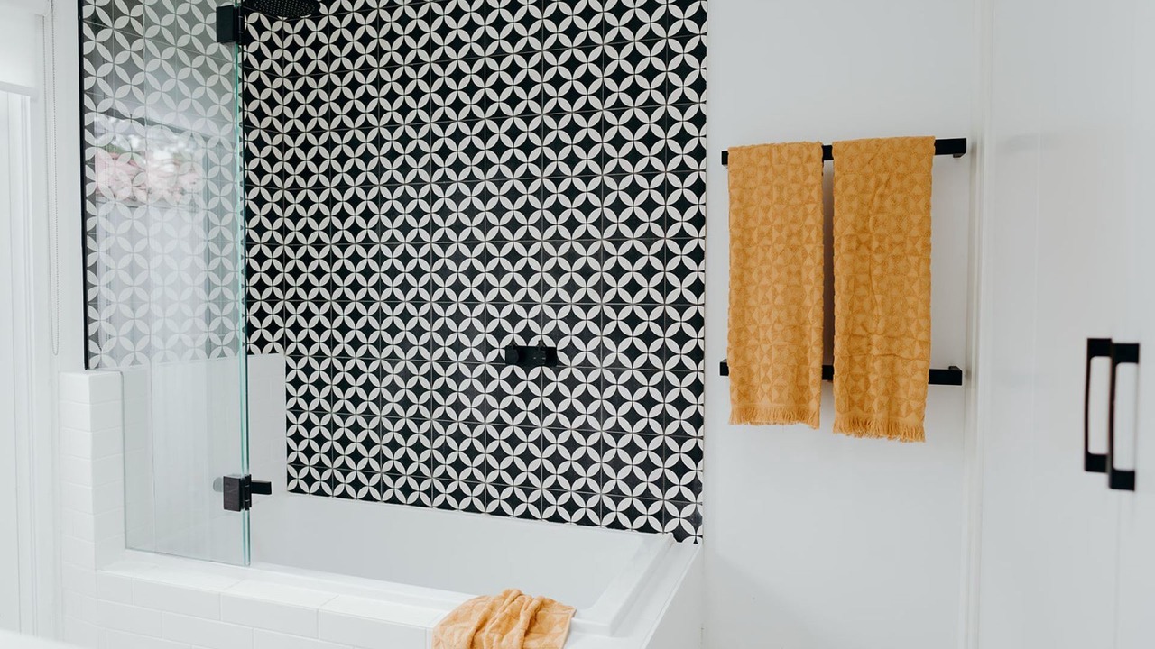 Photo of Bathroom in Suffolk Park