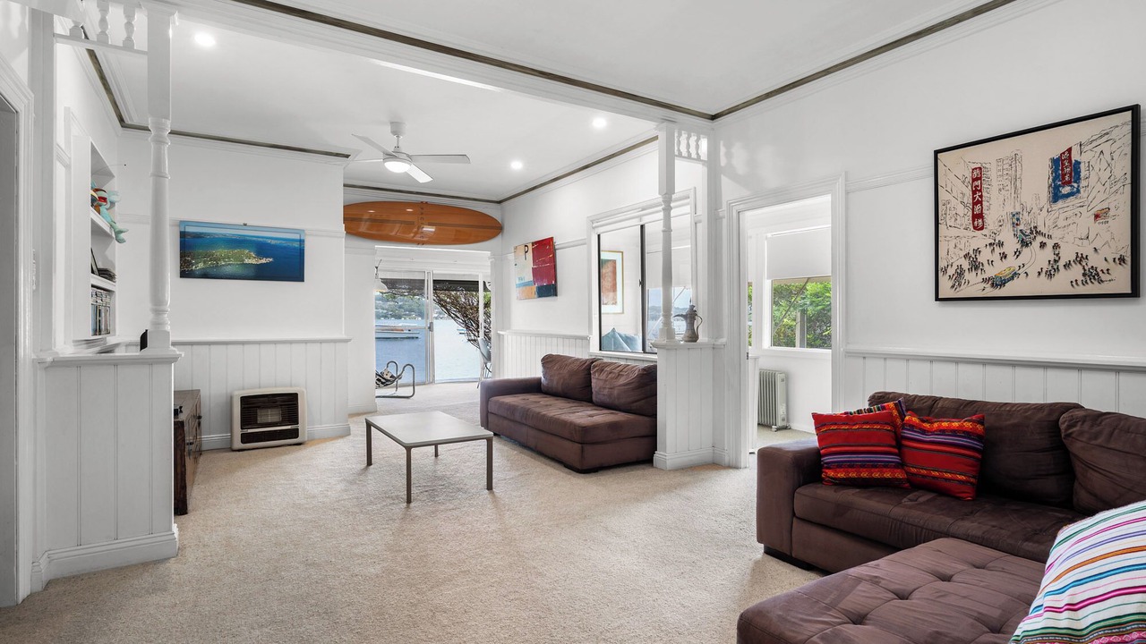 Photo of Livingroom in Coal Point