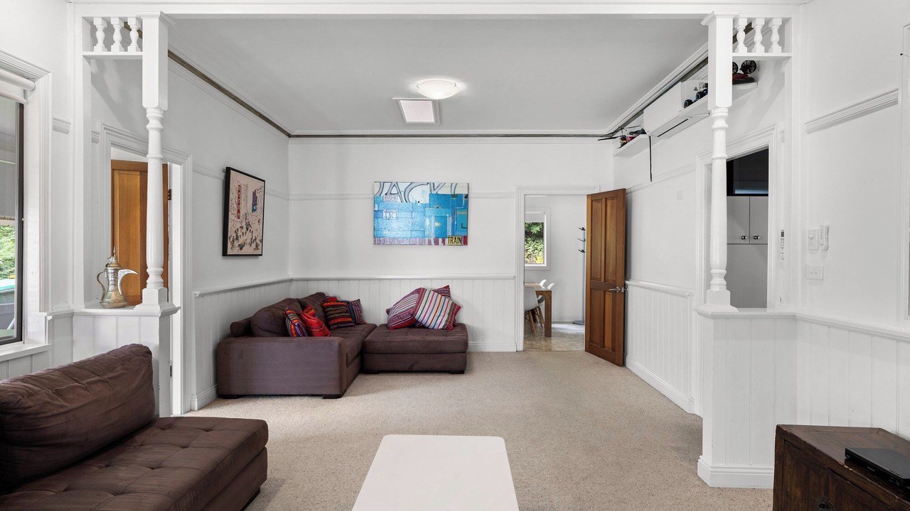 Photo of Livingroom in Coal Point
