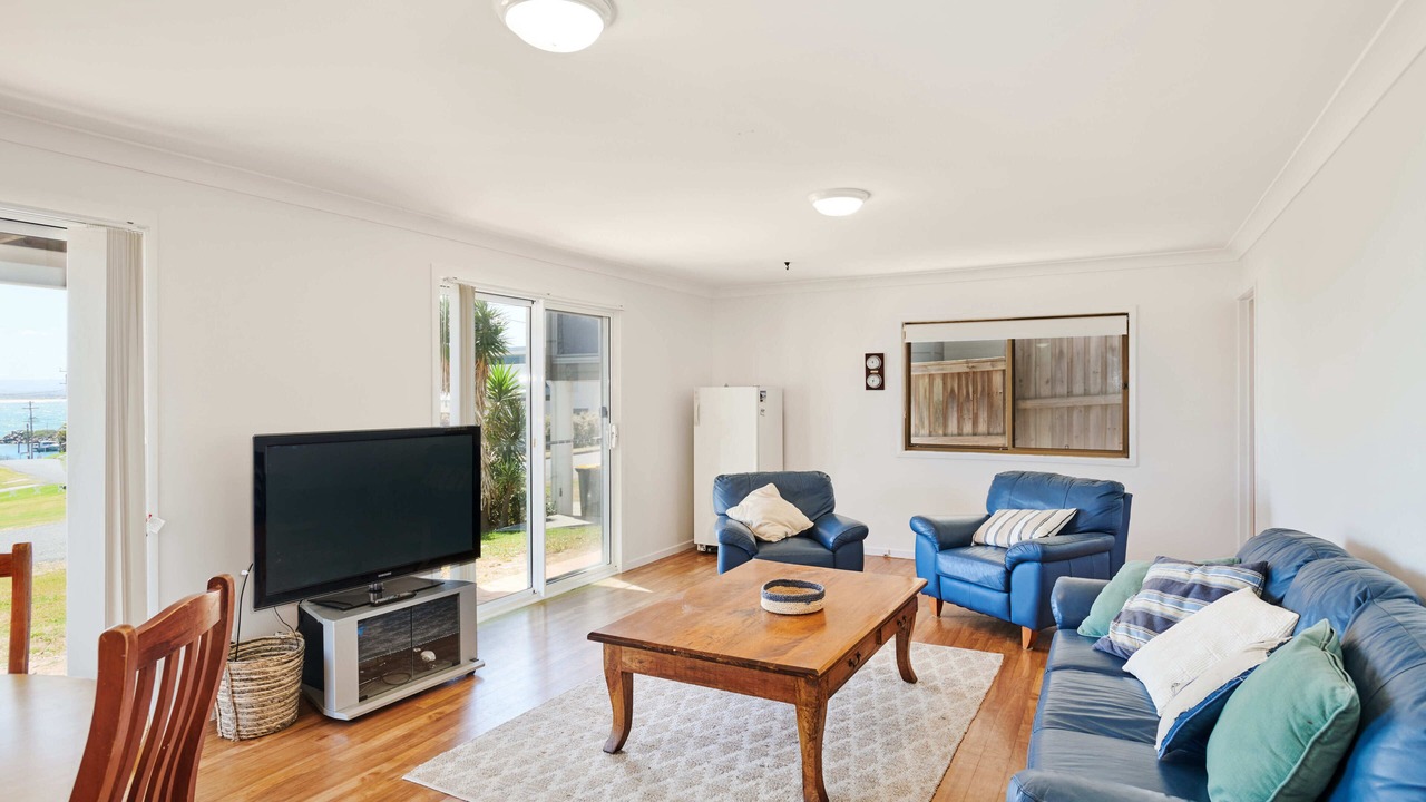 Photo of Livingroom in Crowdy Head