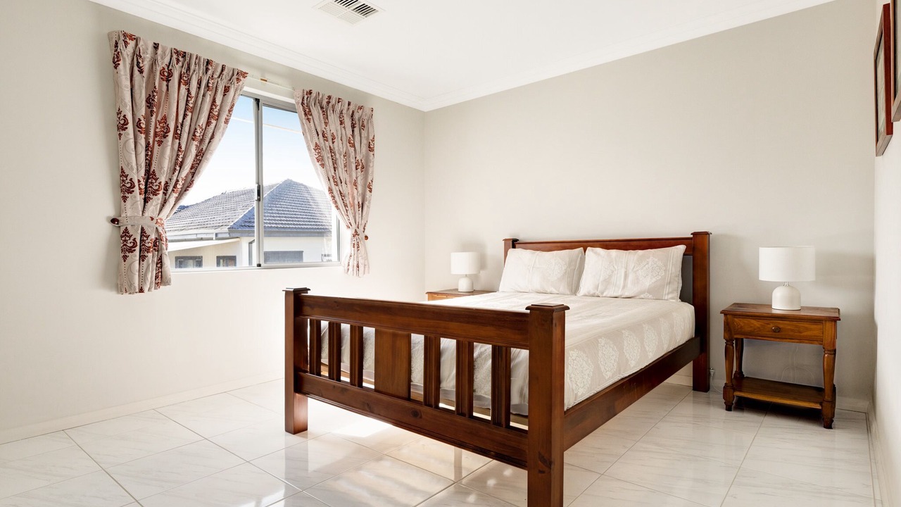 Photo of Bedroom in Bayswater