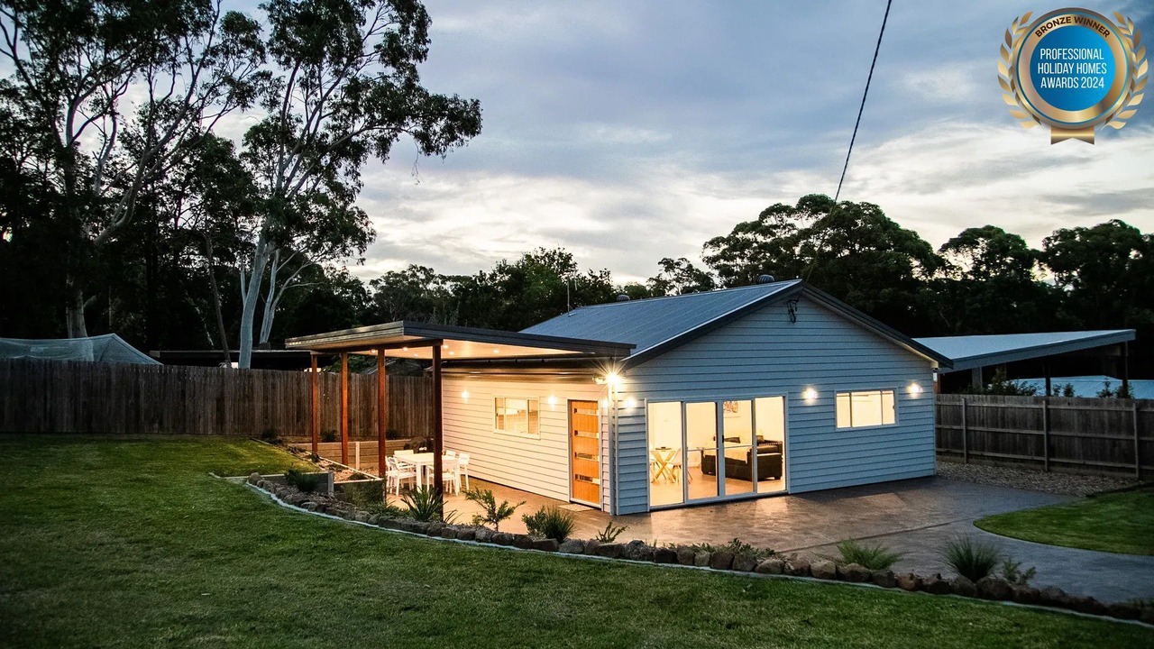 Photo of Outdoor in Basin View