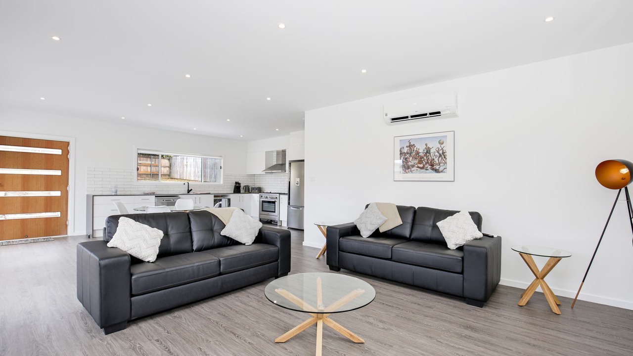 Photo of Livingroom in Basin View