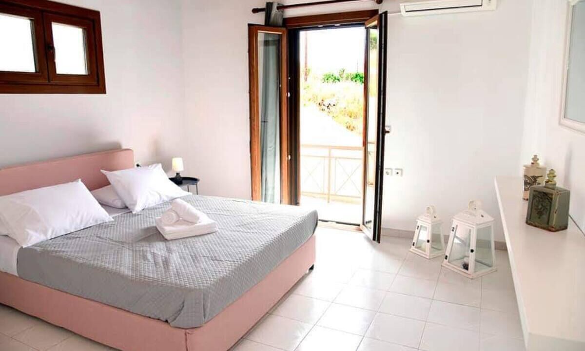 Photo of Bedroom in Posidonia