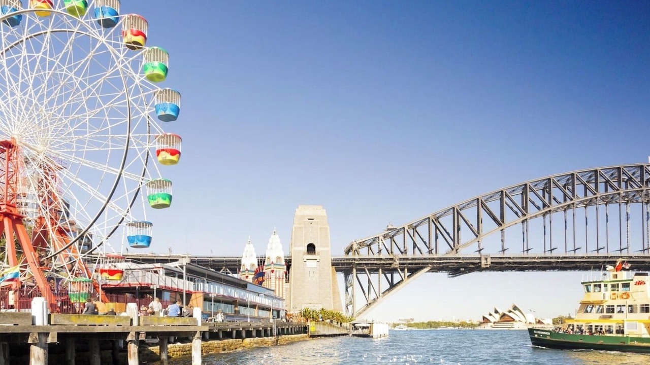 Photo of Others in McMahons Point