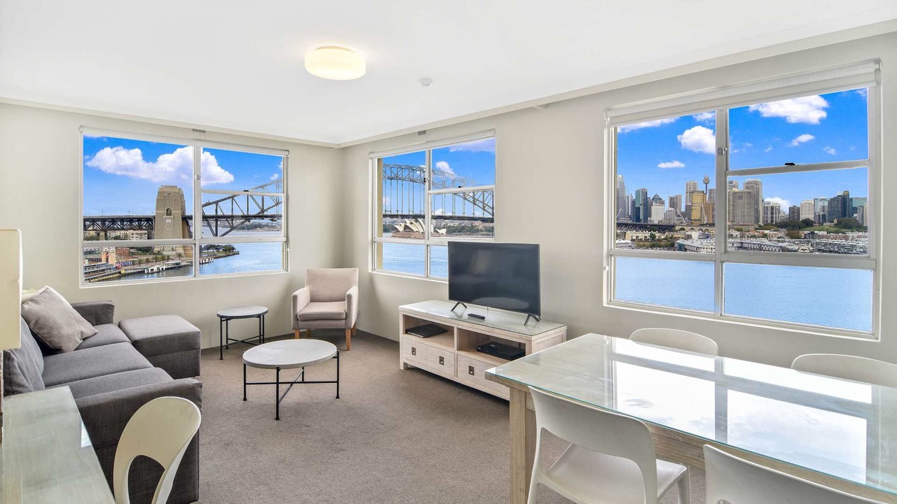 Photo of Livingroom in McMahons Point