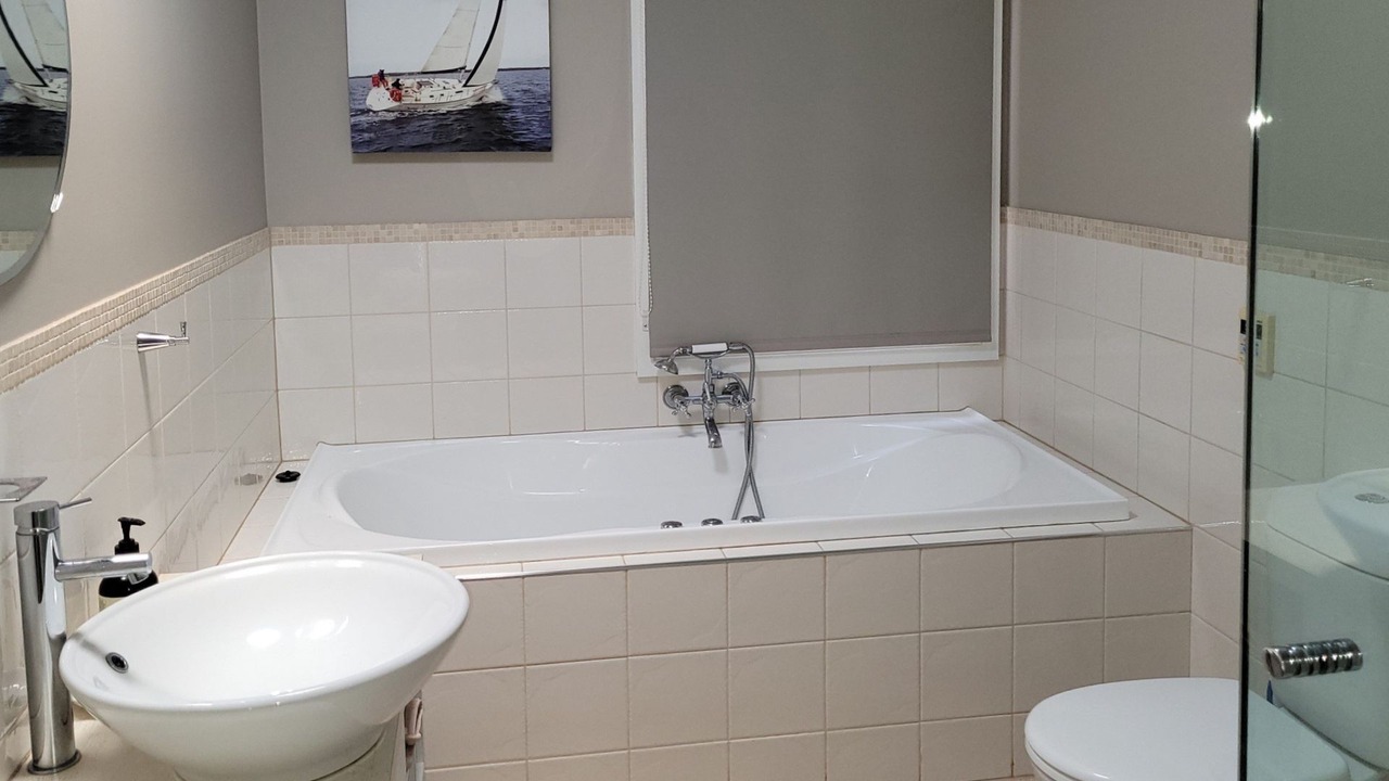 Photo of Bathroom in Queenscliff