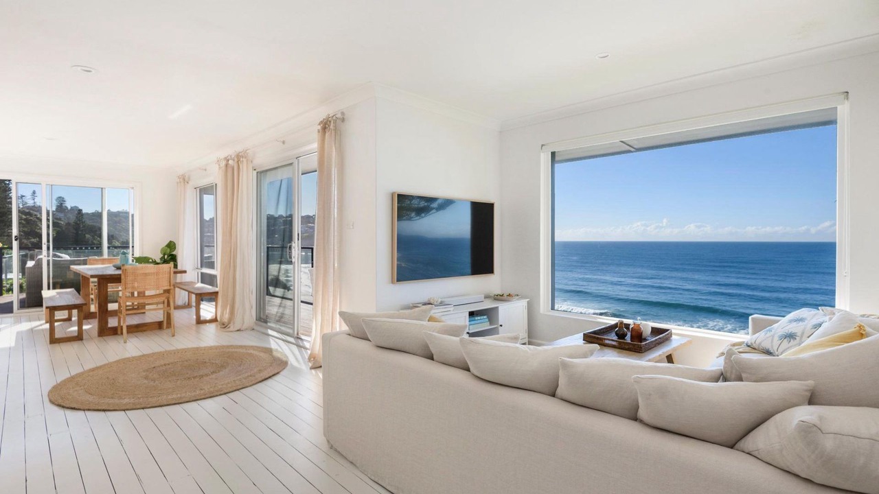 Photo of Livingroom in Newport