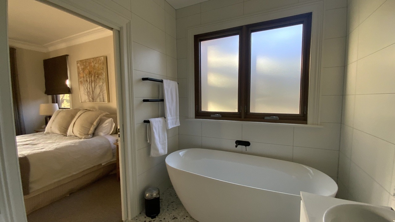 Photo of Bathroom in Leura