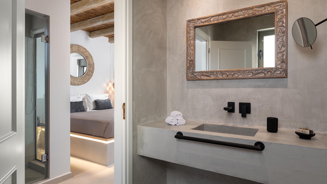 Photo of Bathroom in Lahania