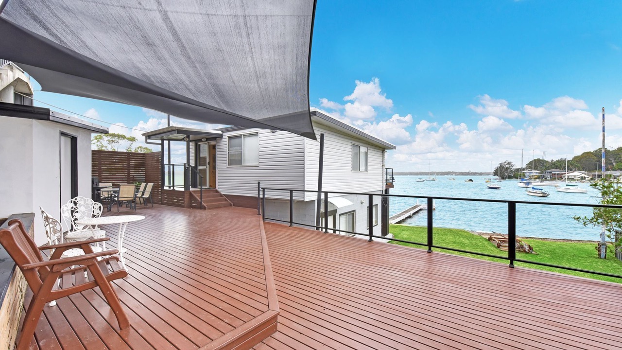 Photo of Patio Balcony in Sunshine