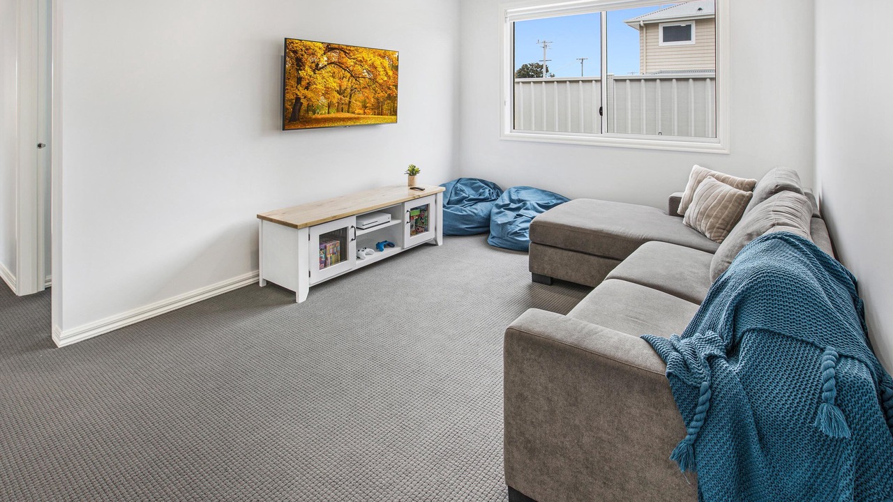Photo of Livingroom in Paynesville