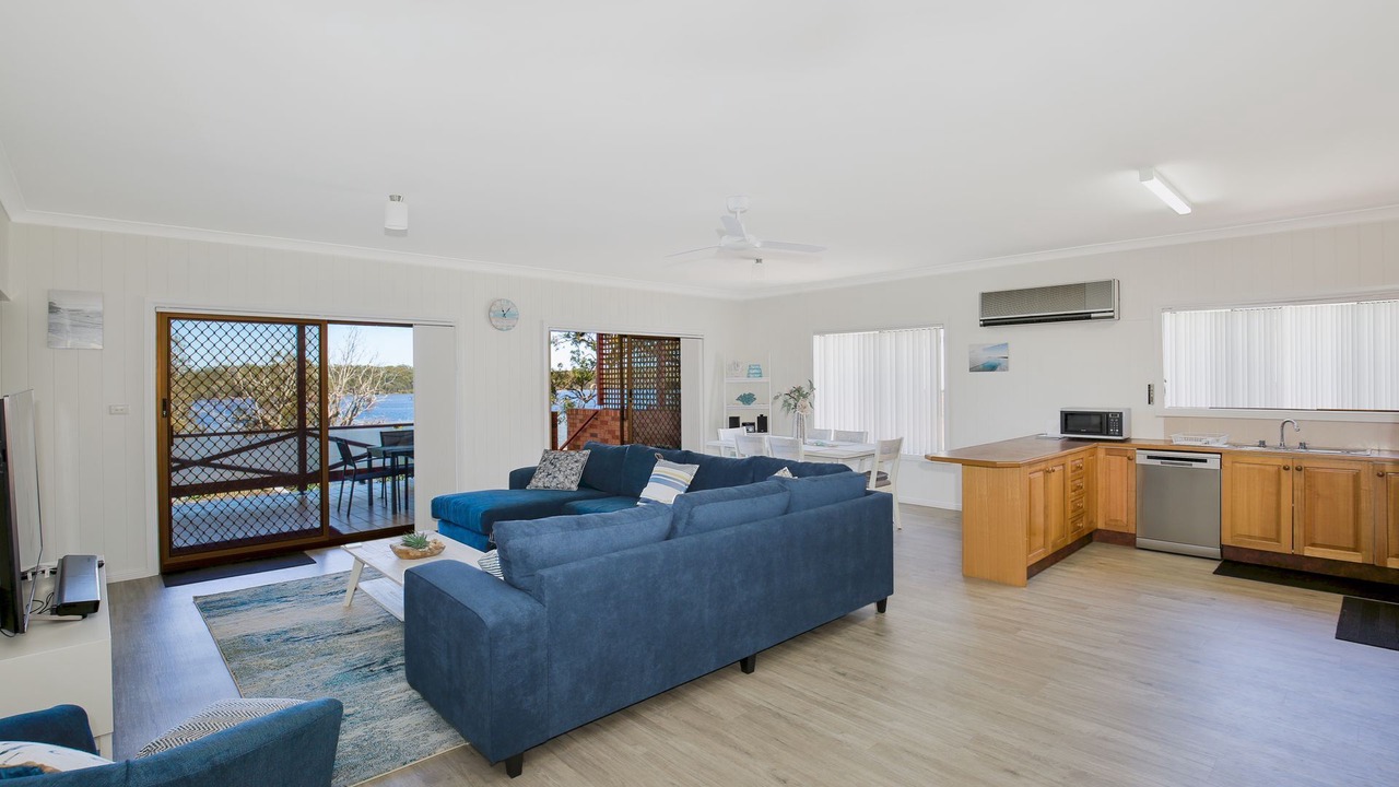 Photo of Livingroom in Erowal Bay