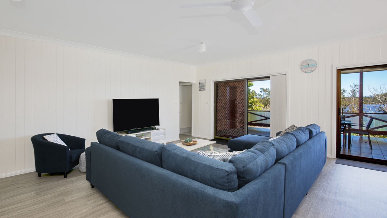 Photo of Livingroom in Erowal Bay