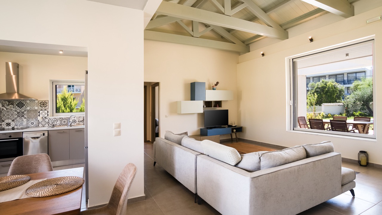 Photo of Livingroom in Messonghi