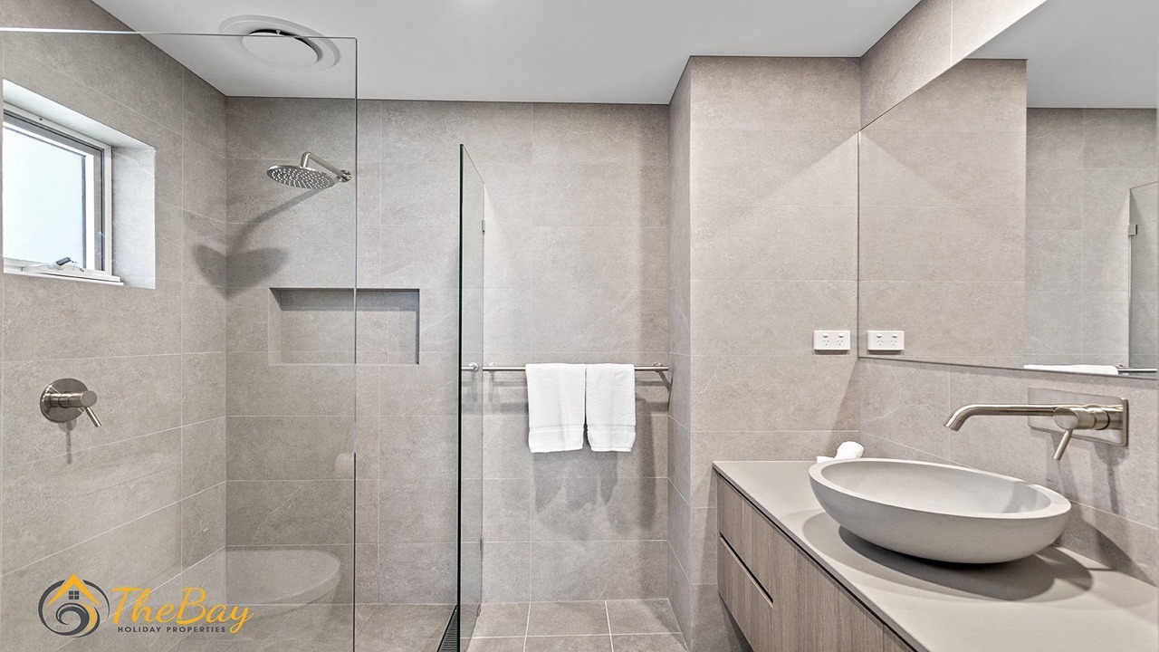 Photo of Bathroom in Salamander Bay