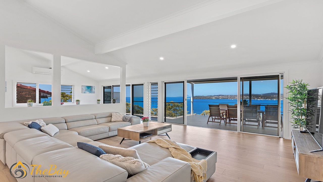 Photo of Livingroom in Salamander Bay