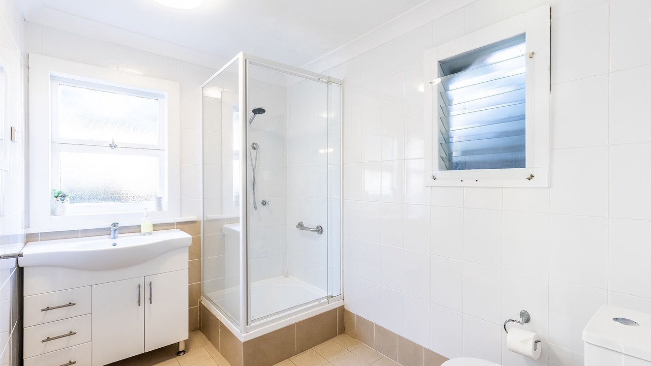 Photo of Bathroom in Salamander Bay