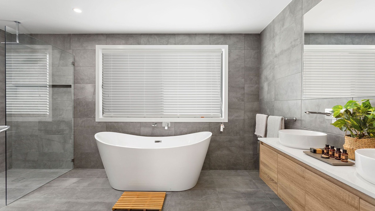 Photo of Bathroom in Black Head