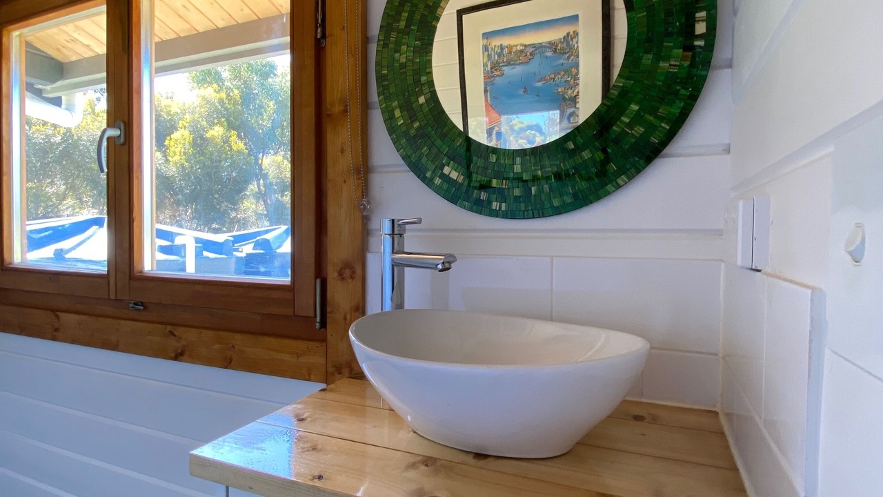 Photo of Bathroom in Brownlow Ki