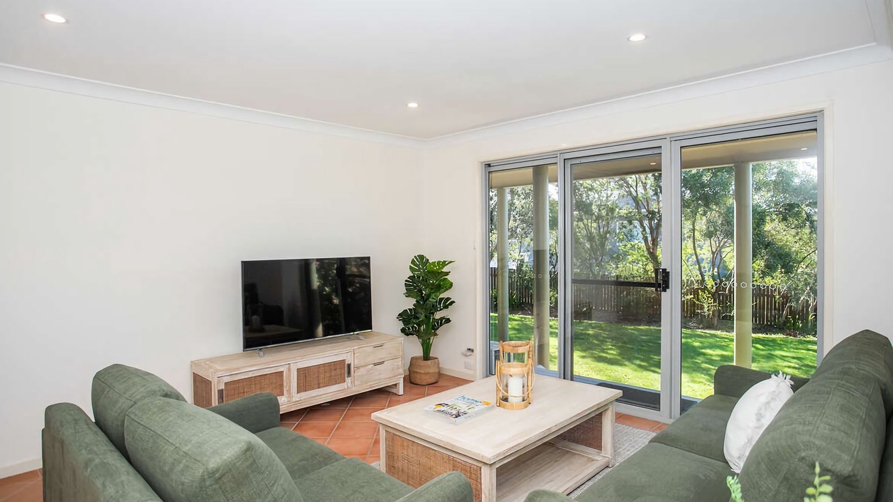 Photo of Livingroom in Narrawallee