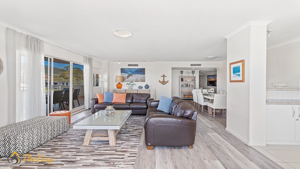 Photo of Livingroom in Shoal Bay