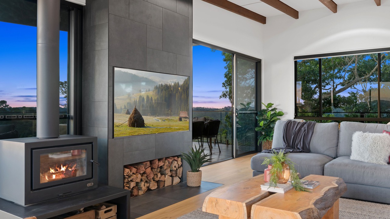 Photo of Livingroom in Booroobin