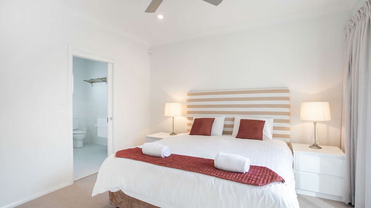 Photo of Bedroom in Narrawallee