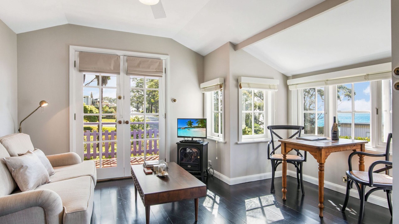 Photo of Livingroom in Hyams Beach