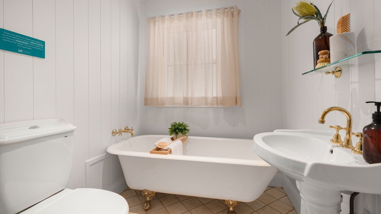 Photo of Bathroom in Alpine