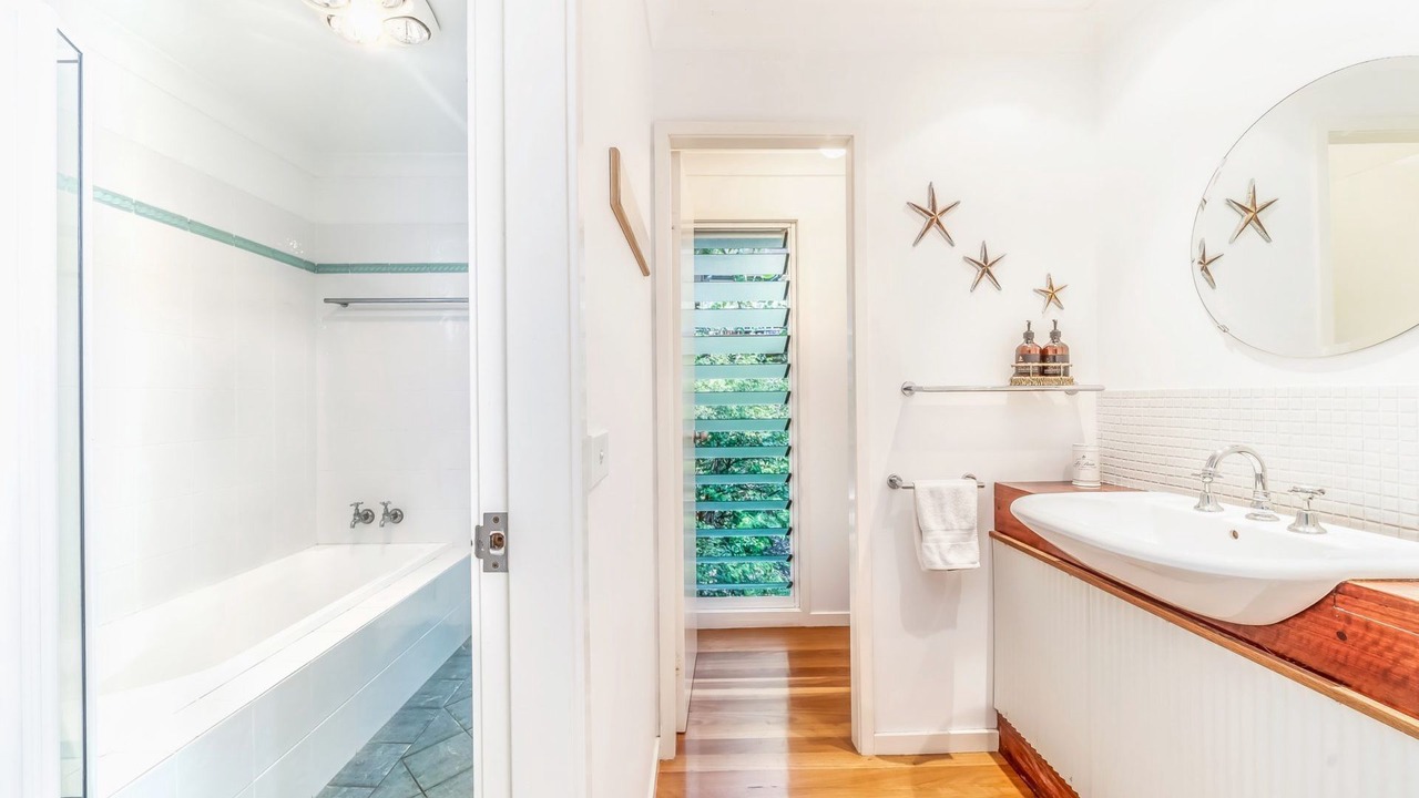 Photo of Bathroom in Hyams Beach
