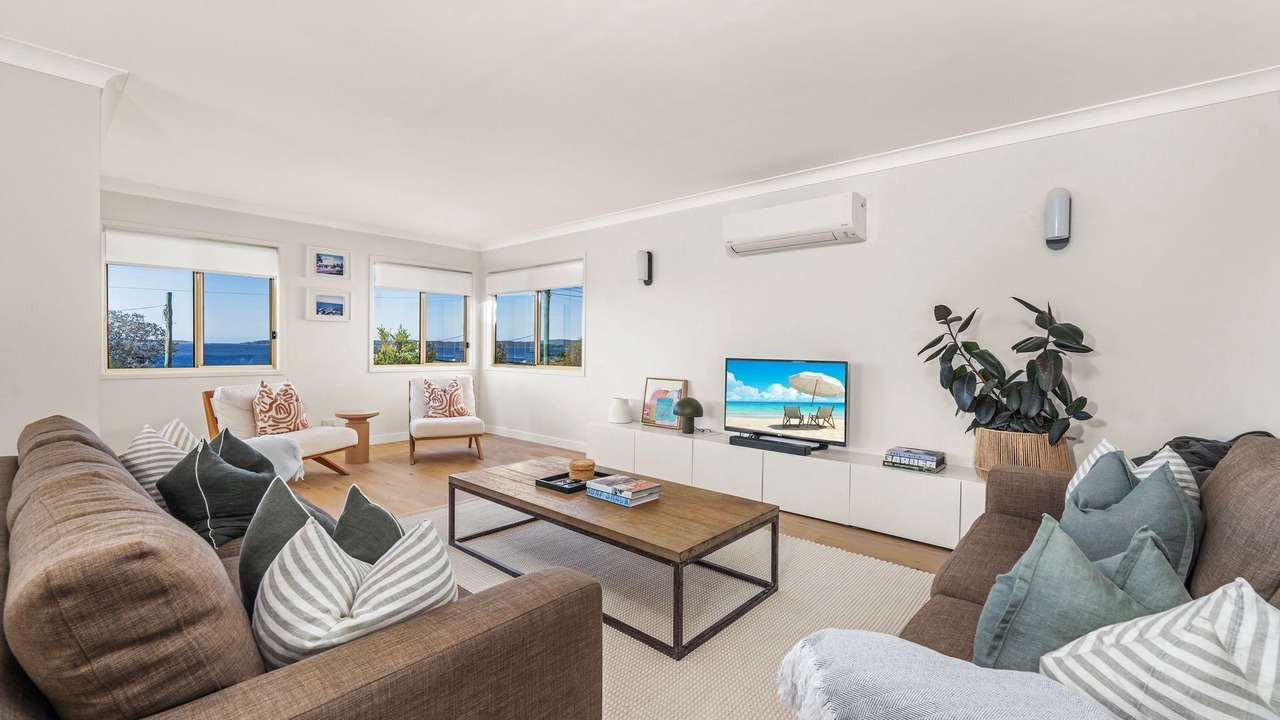 Photo of Livingroom in Hyams Beach