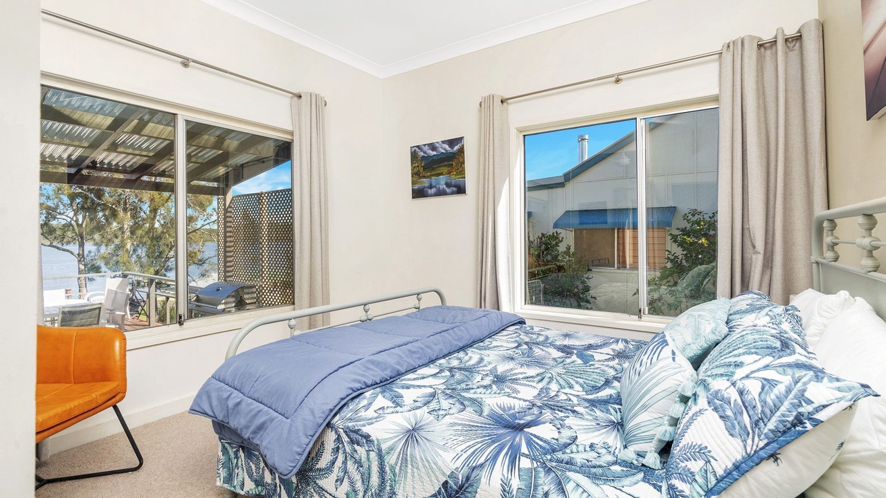 Photo of Bedroom in Erowal Bay